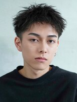 テクネ 天神大名(techne)&nbsp;ラフな質感の無造作パーマ×スパイキーショートスタイル