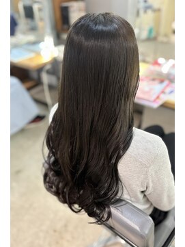 ザ ラボ アングゥ(The Labo ungu) オリーブグレージュ／暗髪