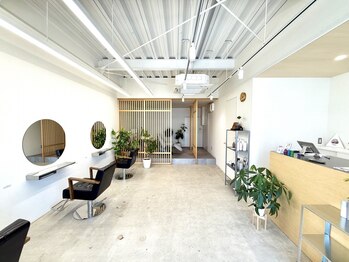 モンテヘアー(monte hair)の写真/マンツーマン施術のプライベートサロン♪初めましてのお客様も大歓迎！和テイストの落ち着く空間へようこそ