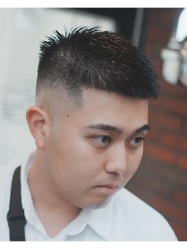 ラフカッターズZ 町田店 クロップ【町田/理容室/床屋/顔剃り/シェービング】