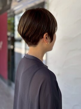 クレメント サロン ブル(Clement Salon Bull) ショートヘアー/ミディアムヘア/暗めカラー/グランマッシュ/松戸