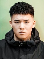 プロショップウェーブ(PRO SHOP WAVE) スペインカール/テーパーフェード/メンズパーマ/フェザーパーマ