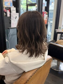 アバーブザビューティーアイランド(Above the beauty island) 20代30代40代50代◎ミディアム/ミルクティー/残留除去