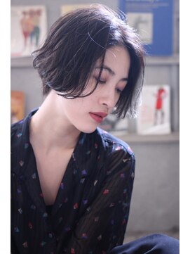 エイチ(H eitf) 【H原宿/小島遥香】センターパート/こなれショート