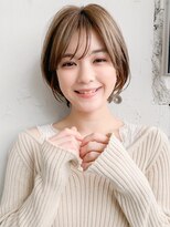 キリ 表参道(kyli)&nbsp;クールショート前下がりピンクベージュ大人かわいいモテ髪