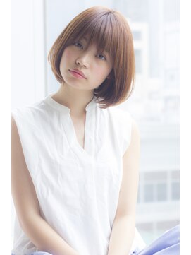 ラフ フロム ガーデン(Laf from GARDEN) 大人かわいい透明感グレージュカラーコーラルストレートボブ