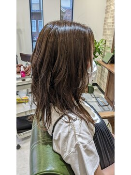 モーネ(Mone) アレンジ自在！くびれミディアム