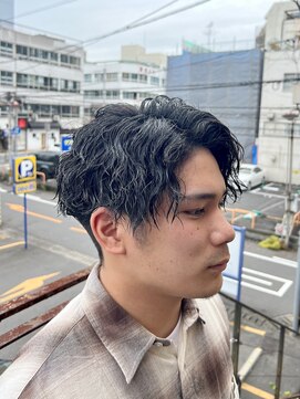 アノ(Ano.) ツイストパーマ波巻きスパイラルパーマツーブロックパーマメンズ