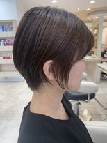 アッシュ 仙川店(Ash)&nbsp;大人な雰囲気のアッシュブラウン くびレイヤー ハンサムショート