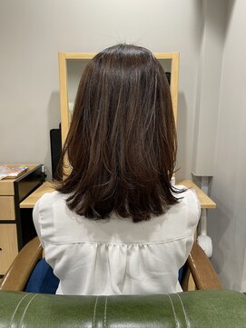 ルアン(LOUEN) 外ハネミディアムレイヤー♪