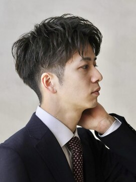 プライベートバーバー 武蔵小杉 新丸子(PRIVATE BARBER) ビジネスパーマ刈り上げツーブロックアップバングショート爽やか
