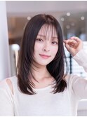 ミディアムレイヤーカット髪質改善トリートメントストレート