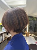 前下がりボブ