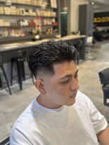 ハングアウト(Hangout)&nbsp;バーバースタイル/フェードカット/オールバック/刈り上げ