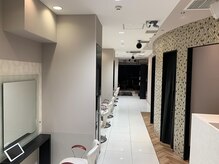 アース 恵比寿店(HAIR&MAKE EARTH)