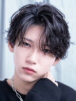 アイトーキョープラスシー 横浜(AI TOKYO+Sea)&nbsp;横浜駅/毛流れ/センターパート/シャドウパーマ