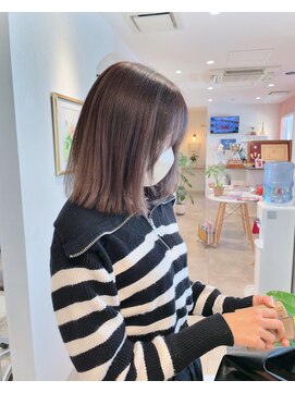 ジェイクオーレ(J-Cuore) ナチュラル外はねボブ