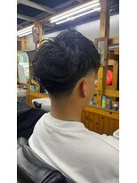 バーバーカリミチ(Barber karimichi)&nbsp;テーパーフェードで作るナチュラルスタイル