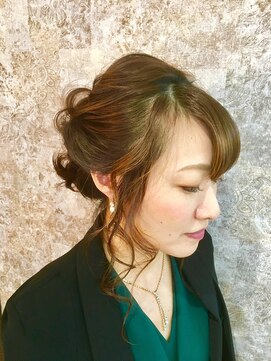 ヘアーピース(Hair Peace) パーティーアップ