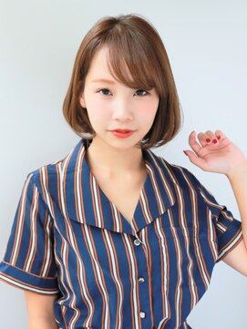 ルティア(Lutia) 流しバング エアリー ワンカール★★