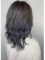 フロート 小阪店(float) ブルーカラー_耳かけ,毛先パーマ,イメチェン