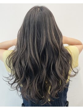 アライブ キチジョウジ(ALIVE Kichijoji) 【ALIVE吉祥寺】ハイライトカラー白髪ぼかし/ケアブリーチ