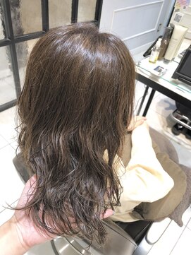 ネオリーブギンザ 銀座店(Neolive GINZA) 低温デジタルパーマで作る楽ちんミディアムレイヤーボブ