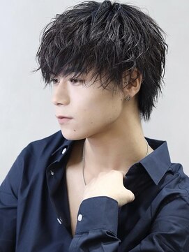 コンフィデンス メンズヘアー(confidence MEN'S HAIR) リューショート『スパイラルパーマ』  [新宿/新宿駅/西新宿]