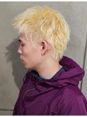 スパイキーショート ブロンド ブリーチ ハイトーン 20代【札幌】