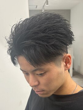 レボ 神宮寺店(Revo) ベリーショートでもできる!フェザーショート