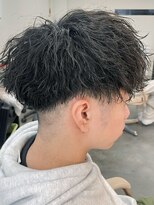 バース バイ ハピネス(BIRTH by happiness) 奈良men's縦落ちツイストスパイラルパーマフェードマッシュ