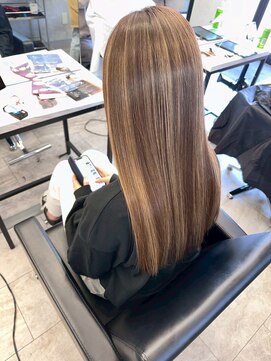 スキル 石岡(SKILL) ハイライト/ブリーチ/ストレート