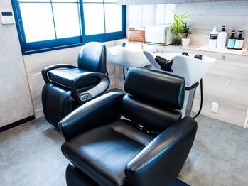 サンアイ(SANAI)の写真/髪質改善トリートメントでうるツヤ美髪に◇今までにないサラ艶な手触りを手に入れてみませんか？