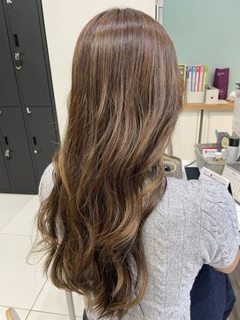 アヴァンス 深井店(AVANCE.) 少し明るめ艶カラー/オリーブベージュ