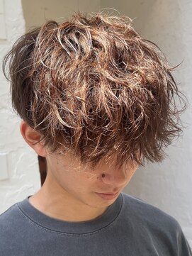 アルメリア 池袋(Arumeria) ライトブラウンスパイラルパーマ10代20代30代40代50代