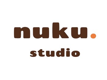 ヌク スタジオ(nuku. studio)の写真/セット面3席の落ち着いた空間で、周りを気にせずじっくり向き合える温もりのプライベートサロン