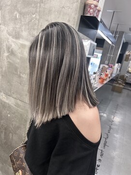 キング 心斎橋店(K!ng) 縮毛矯正髪質改善レイヤーカットトリートメント心斎橋美容室