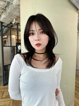 アリスバイアフロート 自由が丘(ALICe by AFLOAT) 顔周りレイヤー／ハイレイヤー／ハッシュカット／黒髪