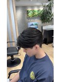 初パーマビジネスマンおすすめツーブロックフェザーパーマ