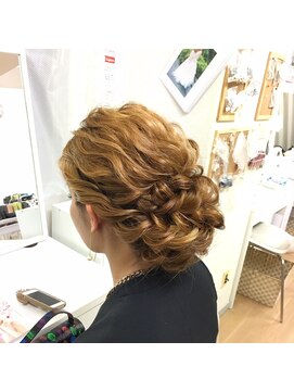 ヘアセット専門店 ナゴミ 池袋店(nagomi) ルーズアップ