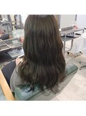 カーキアッシュブラウン
