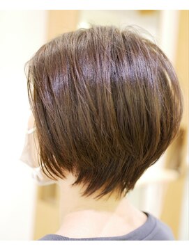 アデイ 大森店(AdAy) 大人　ステキ　丸み　ショートボブ