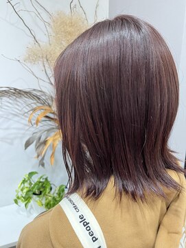 ウタ(uta) ブリーチなしでつくるピンクカラー