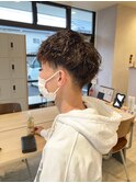 ツーブロック×ツイストスパイラルパーマ