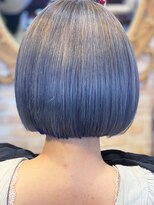 メイプルフェロー(MAPLE fellow)&nbsp;20代30代大人可愛い小顔ショート丸みボブアッシュグレージュ