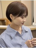 フェミニンで可愛いチェリーブラウンイメチェンショートボブ