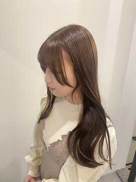 ユニコ(unico) 小顔カット/透明感カラー