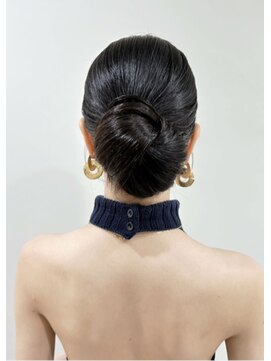 アメリ(AMELIE) クラシカルシニヨン