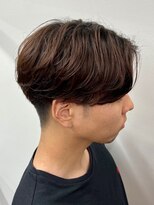 スペインカールスパイキーショートブルーブラックフェザーパーマ