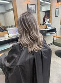 バレイヤージュ、ハイライト、レイヤーカット、ダブルカラー